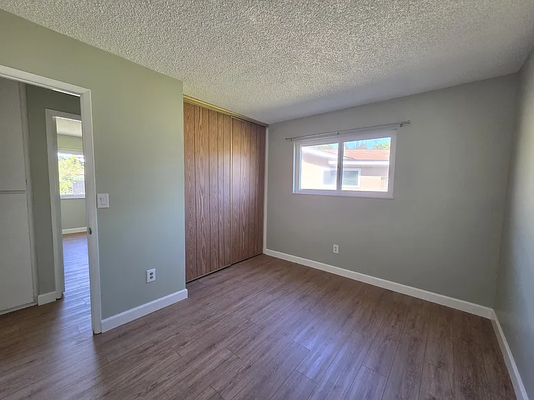 4295 Peg Ct — Photo 19