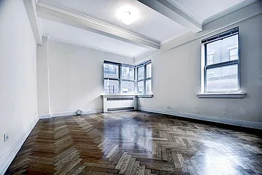 Rented by Urbane Brokerage