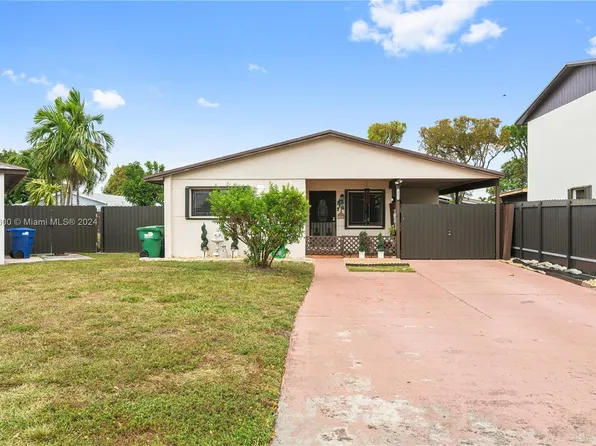 19412 NW 56th Pl, Opa Locka, FL 33055