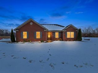 390 Cardinal Dr, Lewisport, KY 42351