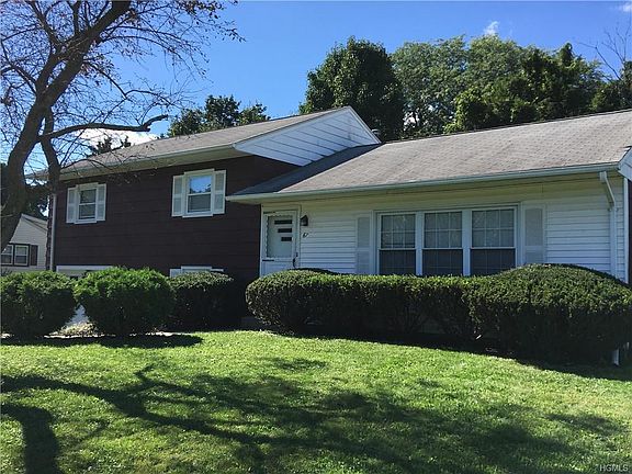 3rd image of 67 Hudson Dr