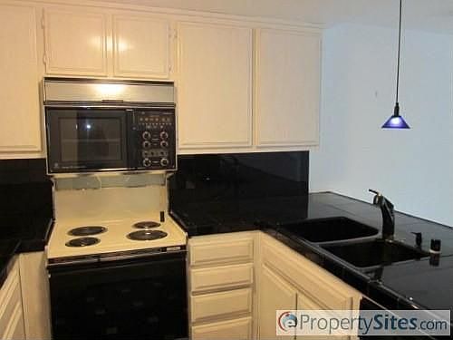 4th image of 8268 Gilman Dr Unit 17