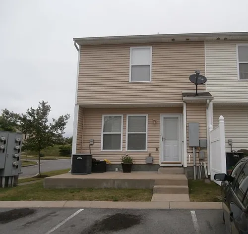 5972 Monroe Xing Photo 1