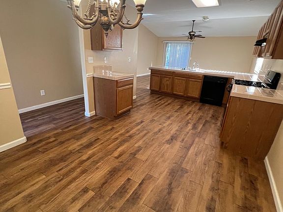 4th image of 2816 W Sedona Ave