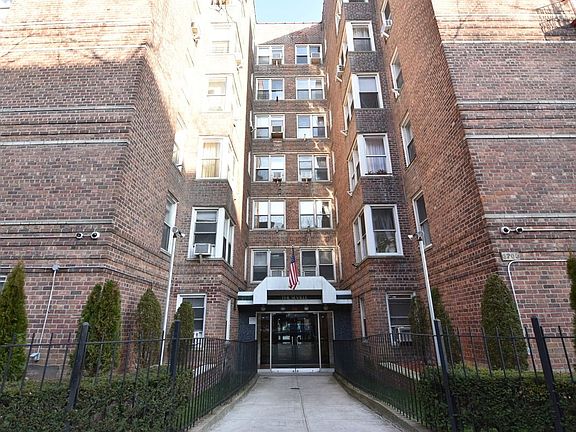 2nd image of 3203 Nostrand Ave APT 1D