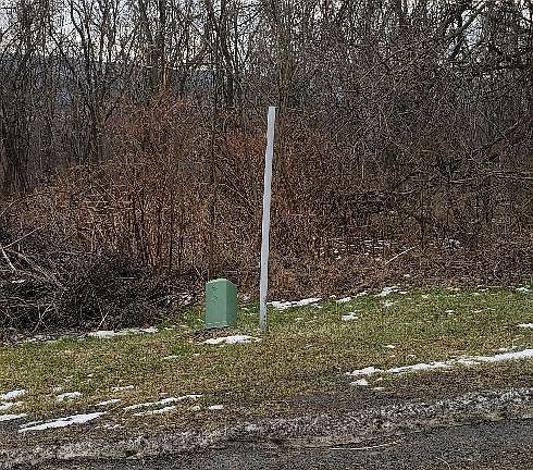 3rd image of LOT 7 Suncrest Ave