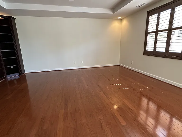 102 Jennel Way — Photo 18