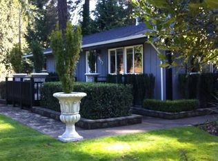 1877 Washington Dr, Pt Roberts, WA 98281