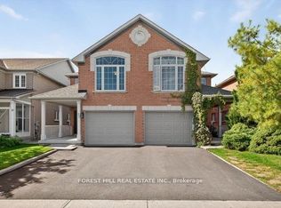 22 Baltic St, Richmond Hill, ON L4B 4H8