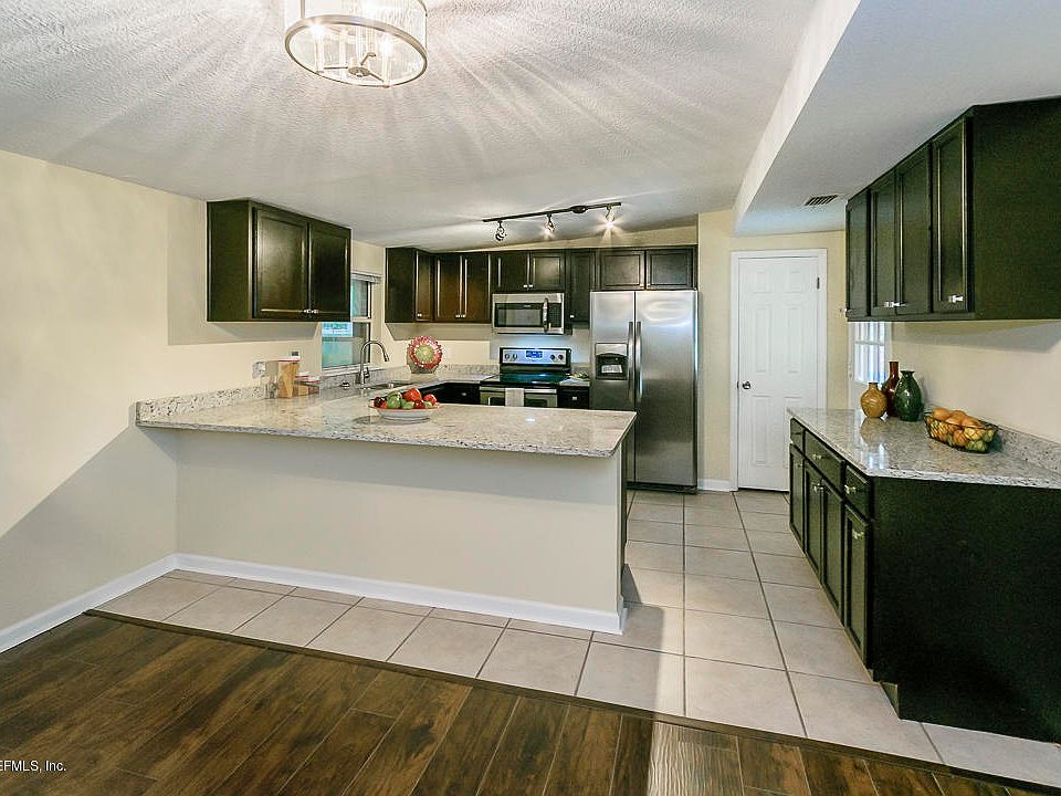 1st image of 4541 Key Woodley Dr S