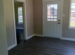 1562 S Cooper St, Memphis, TN 38114