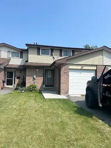 1st image of 27 Windfield Cres #1A