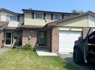 27 Windfield Cres #1A, Kingston, ON K7K 6G5