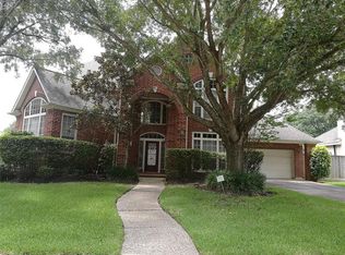 3811 Canyon Bluff Ct, Houston, TX 77059