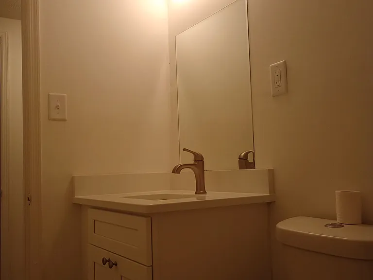 146 Jackson St #10 — Photo 9