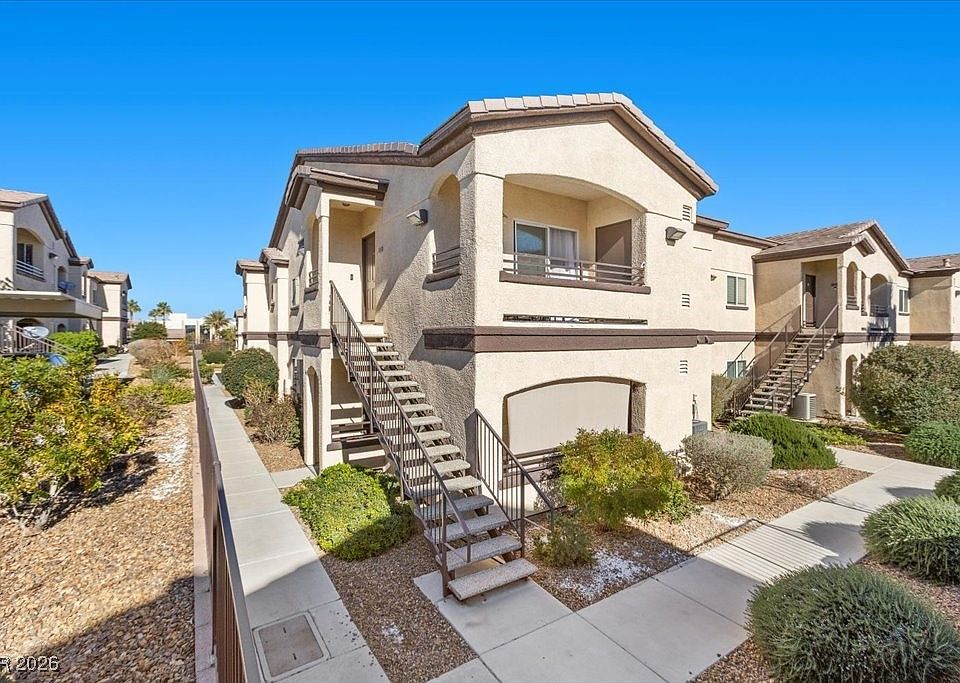1st image of 2291 W Horizon Ridge Pkwy Unit 11264