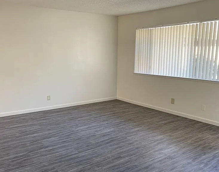 Casa Glenn Apartments — Photo 8