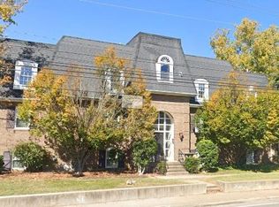2847 Hikes Ln APT 2AL, Louisville, KY 40218