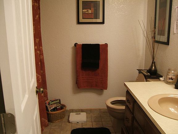 Main bathroom