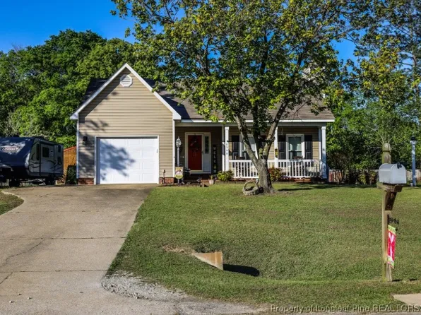6544 Anniston St, Parkton, NC 28371