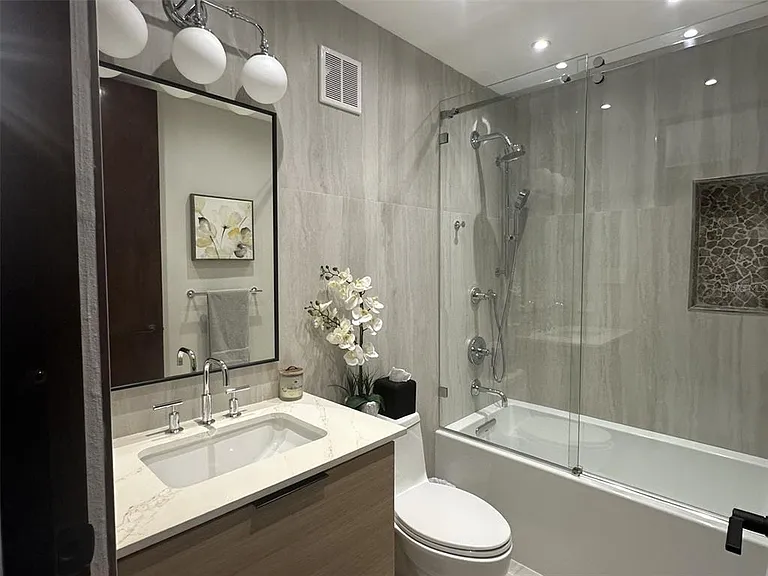 6690 Rd Royal Palm Wynd #D101 — Photo 11