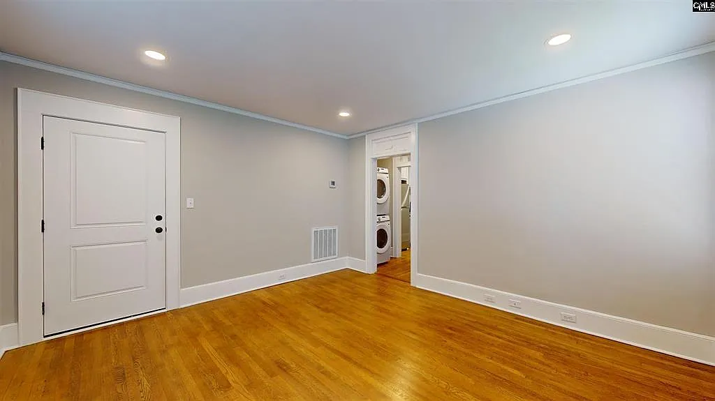 1 bed, 750 sqft, $1,500 — Photo 4