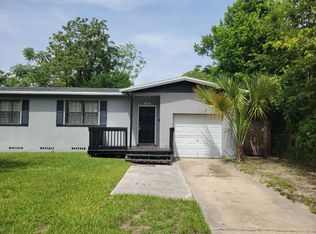 1906 Sprinkle Dr, Jacksonville, FL 32211