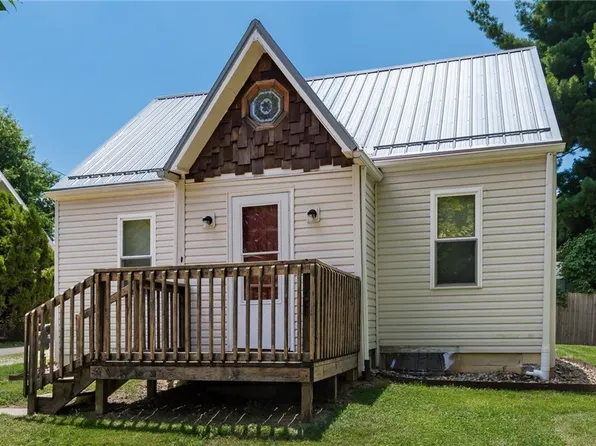 186 Montgomery Blvd, New Concord, OH 43762