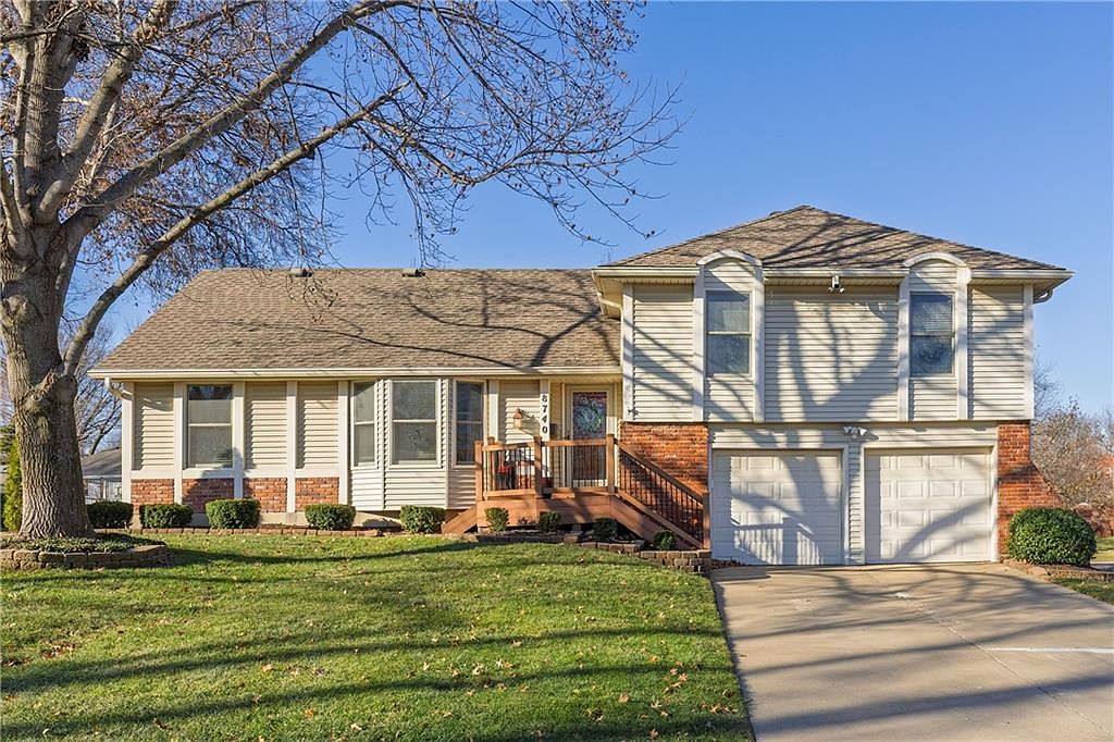 8740 Park St, Lenexa, KS 66215 | Zillow