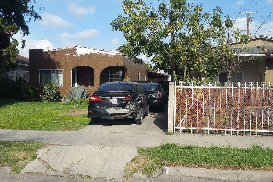 2nd image of 3022 Granada Ave
