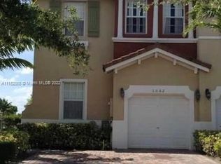 1062 NE 30th Ave, Homestead, FL 33033