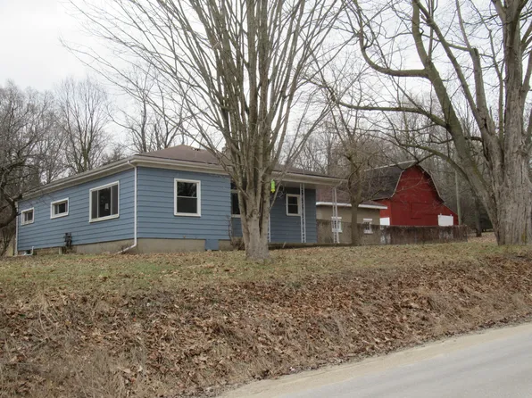 4023 Jackson Rd, Saranac, MI 48881
