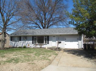 7433 Rockwood Dr, Saint Louis, MO
