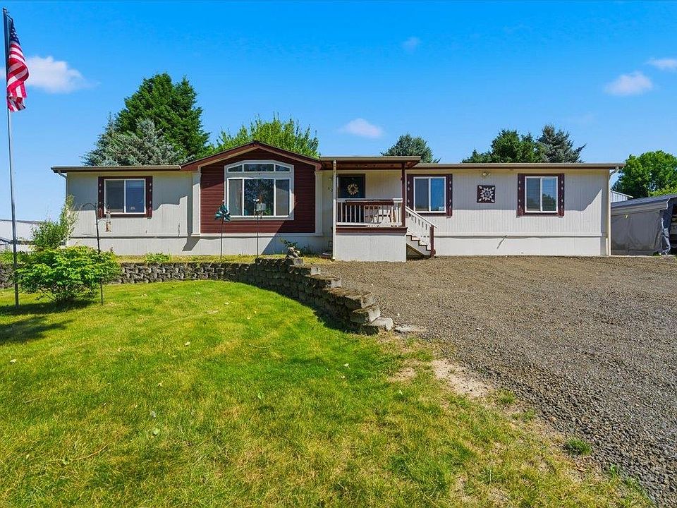 1st image of 62 Sunny Rd