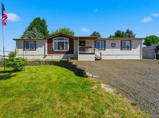 62 Sunny Rd, Saint Maries, ID 83861