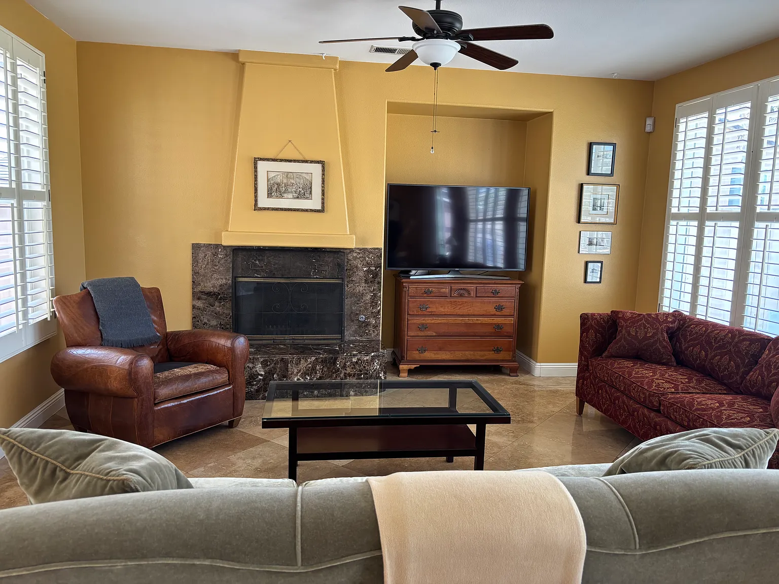 5 bed, 2900 sqft, $5,800 — Photo 4