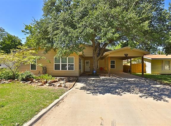 2nd image of 1306 Buccaneer Dr