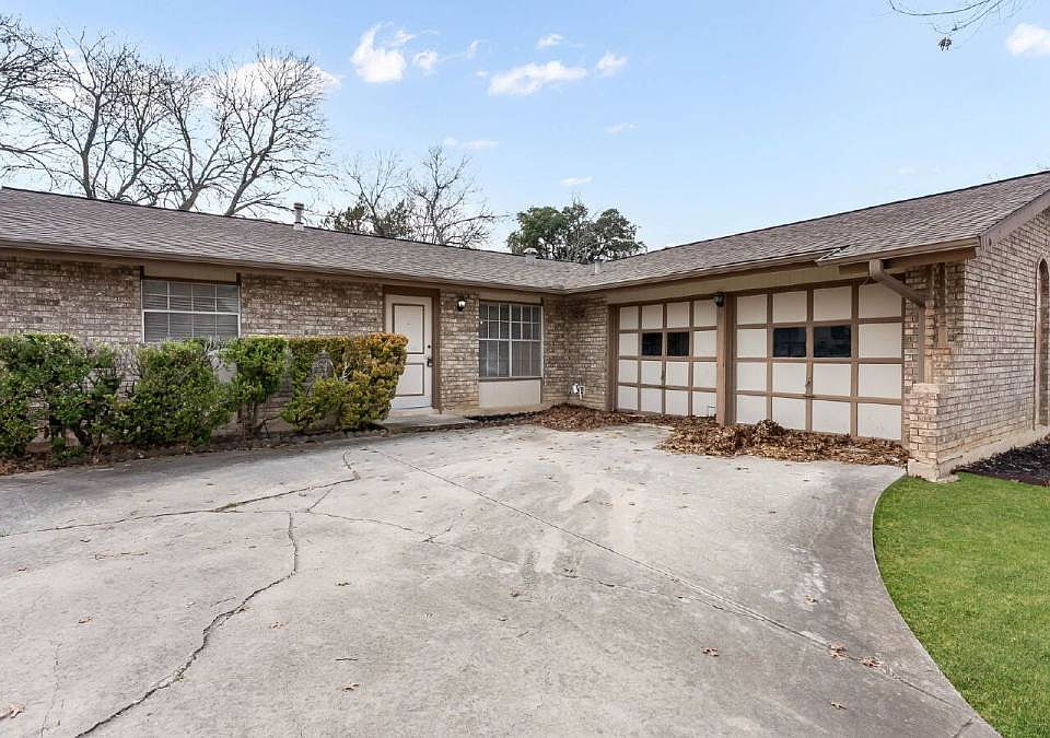 1st image of 4710 Casa Bello St