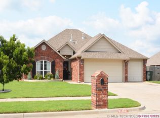 13027 E 132nd St, Collinsville, OK 74021