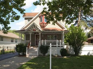 735 S Oakland Ave, Villa Park, IL 60181