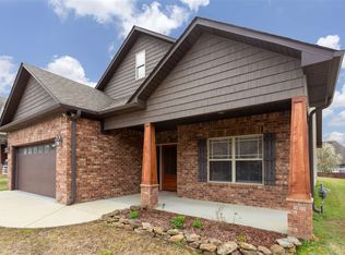 3017 Highview Ln, Calera, AL 35040