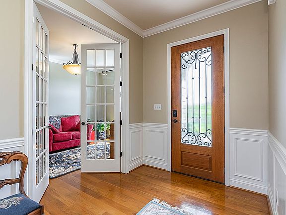 4th image of 2465 Coroneo Ln