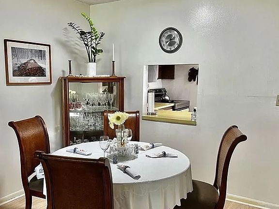 5th image of 6070 NW 64th Ave APT 205