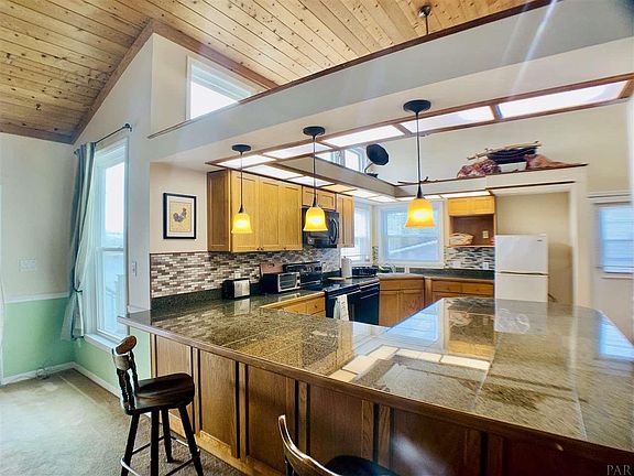 5th image of 13711 Canal Dr #1