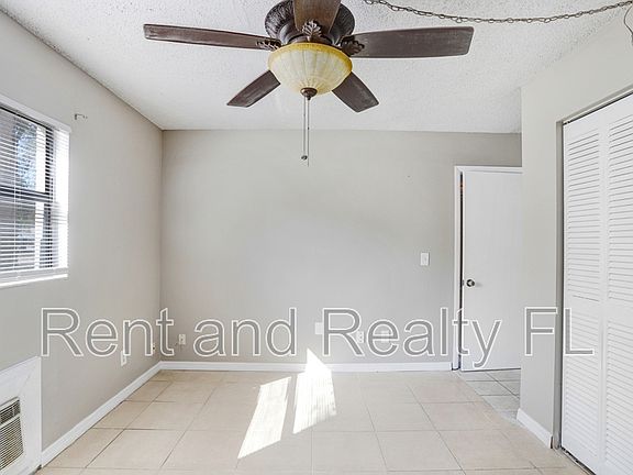 4th image of 2142 Bradford St Unit 1-303