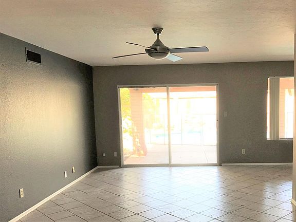 5th image of 7327 S Willow Dr