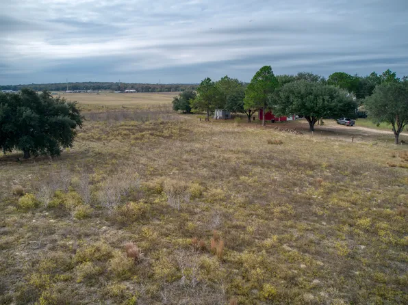 225 TWIN LAKES DR LOT TBD, Sutherland Springs, TX 78161