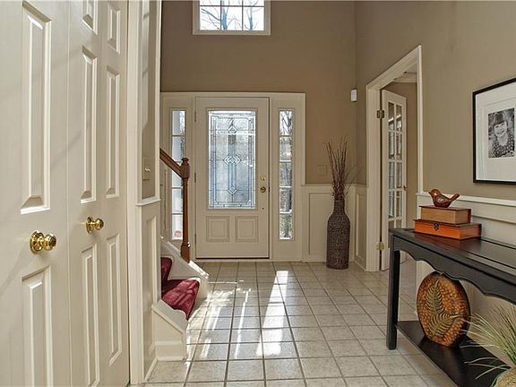 5th image of 11499 Twin Mills Ln