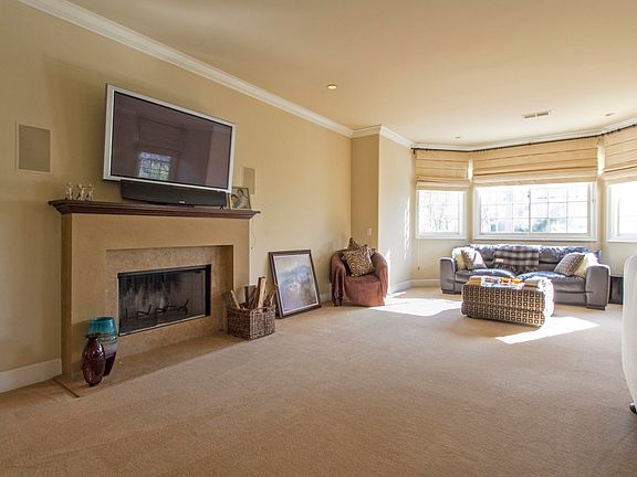 3rd image of 5451 Newcastle Ln