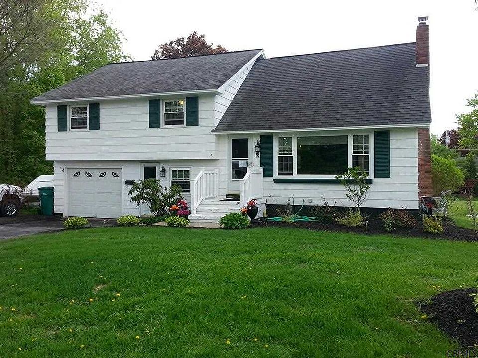 1st image of 3 South Ct
